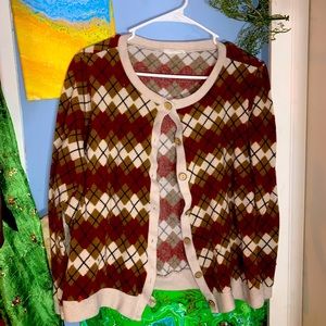 Softcore button up cardigan top with wooden buttons